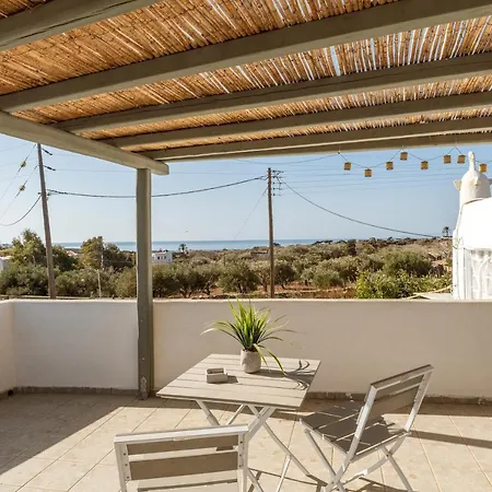 Kleris 8 Apartment Tinos